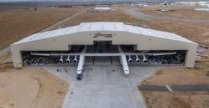 Dünyanın en büyük uçağı 1 Stratolaunch 2