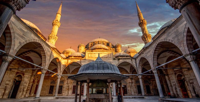 Süleymaniye Camii Resimleri şadırvan