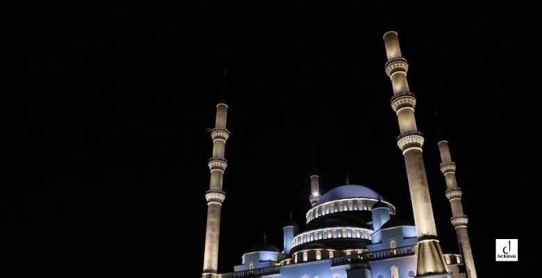 Kocatepe Camii hakkında bilgi 1 Kocatepe Camii resimleri